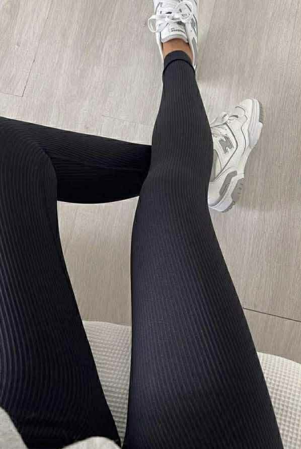 Leginsy prążkowane Sport 🤸🏼‍♀️ cieliste