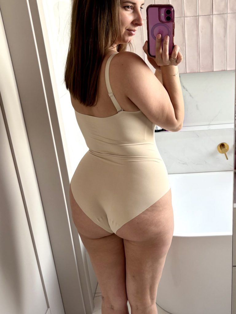 Body modelujące ShapeUp cieliste