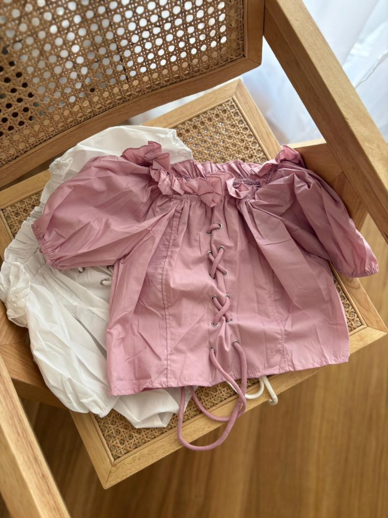 Top hiszpanka Petite  biały&puder