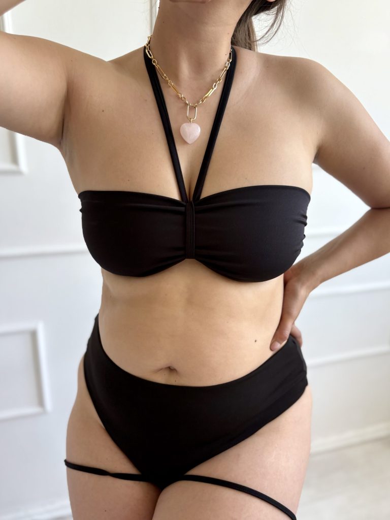 Biustonosz kąpielowy typu bandeau 🦢M/L