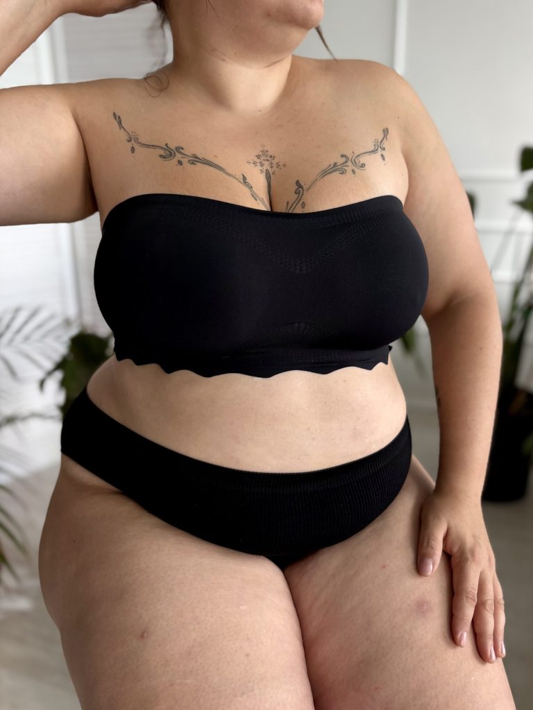 Top Bandeau Princess plus size czarny