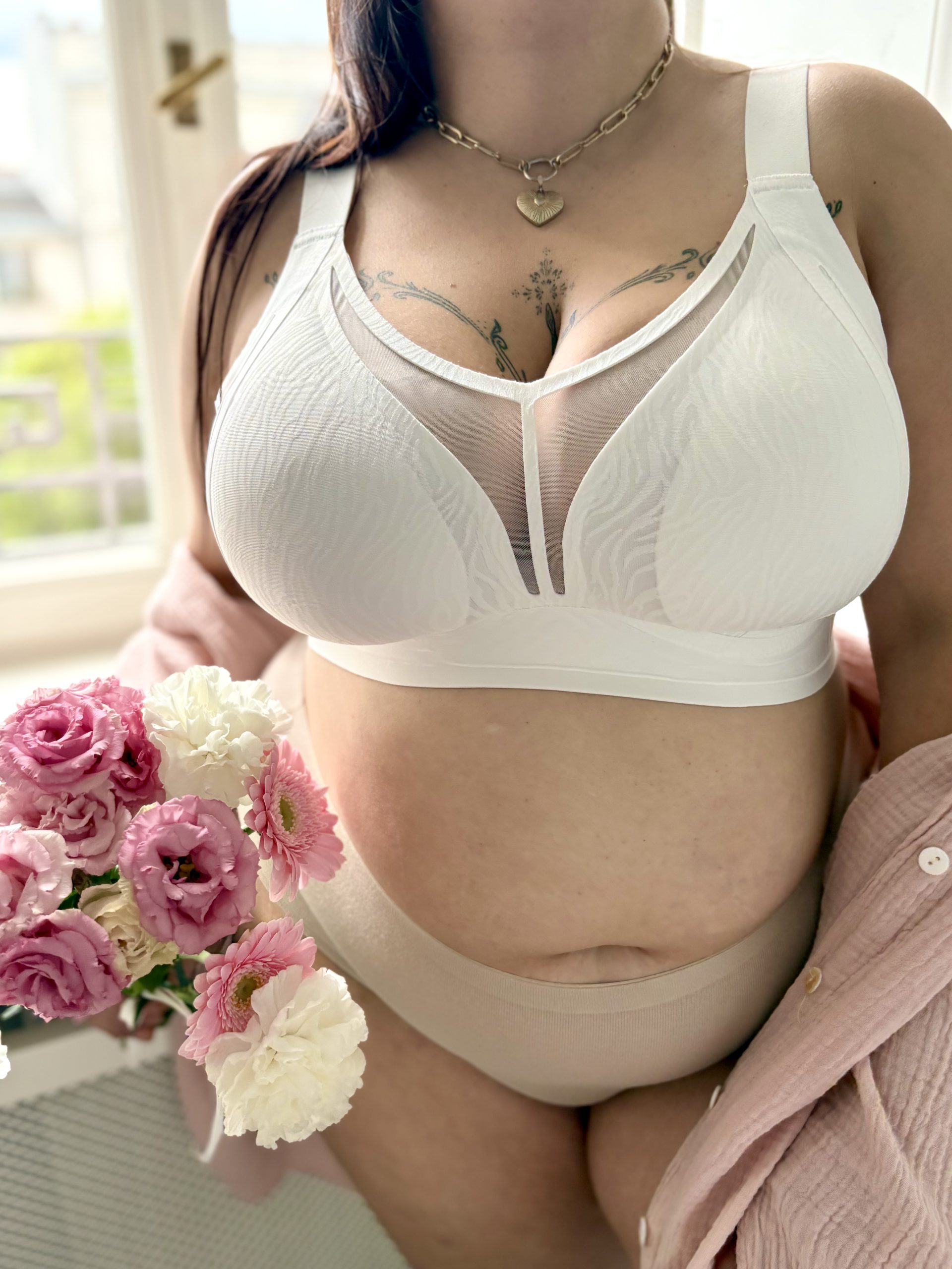 Biustonosz Skins Bridget biały